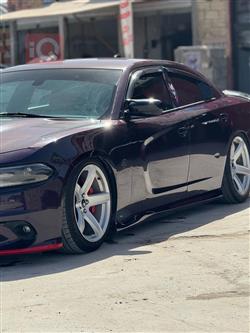 دودج تشارجر